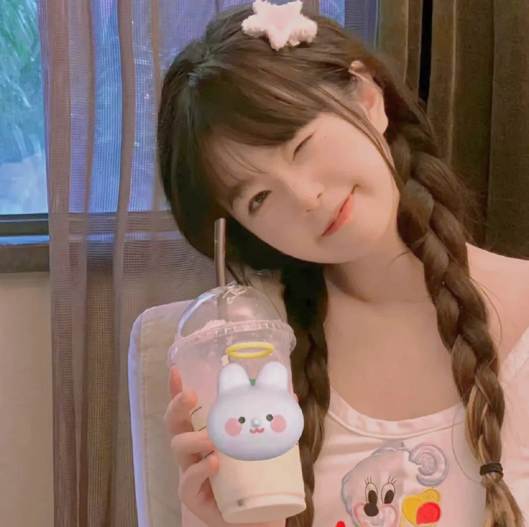 替嫁后，我被总裁花样宠